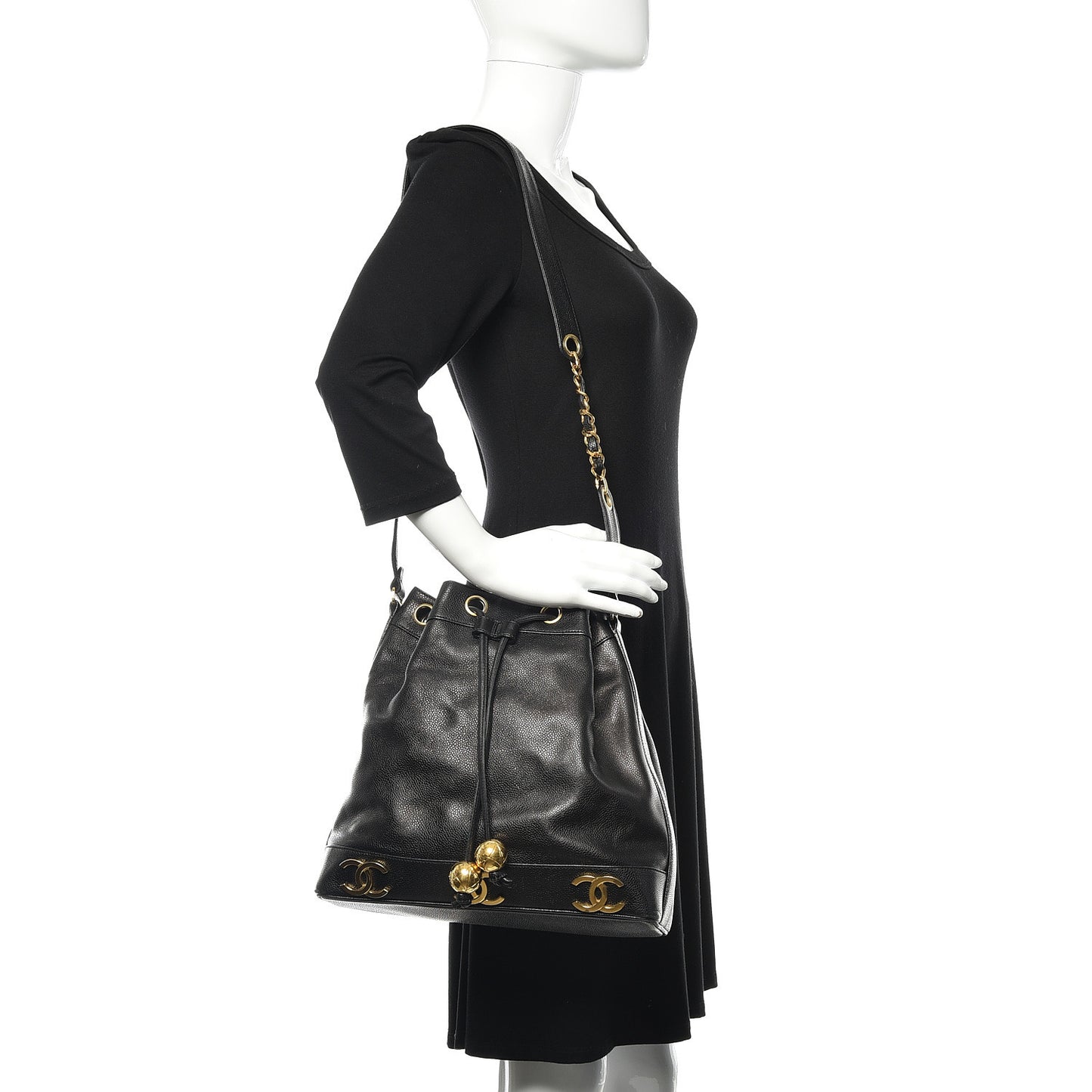 Caviar CC Drawstring Shoulder Bag Black