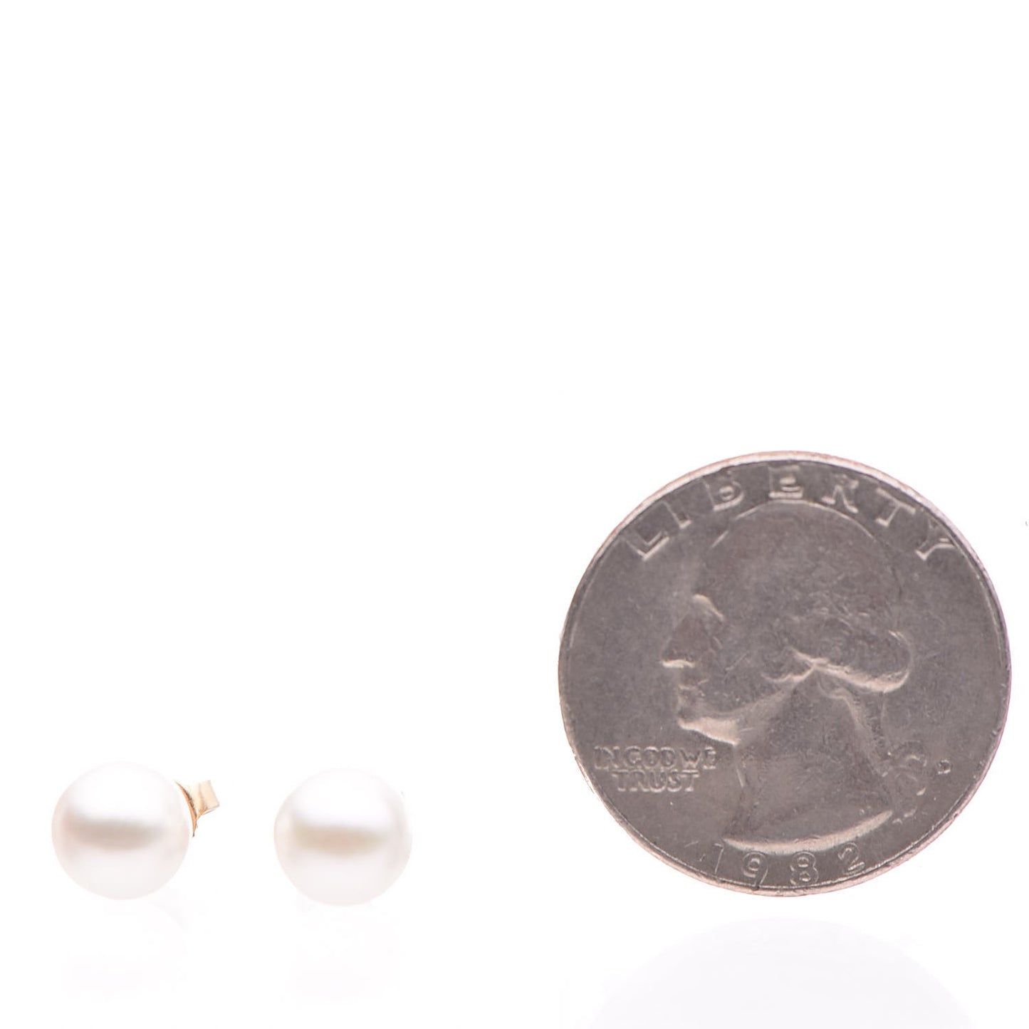 18K Yellow Gold Akoya Pearl 7-7.5mm Stud Earrings