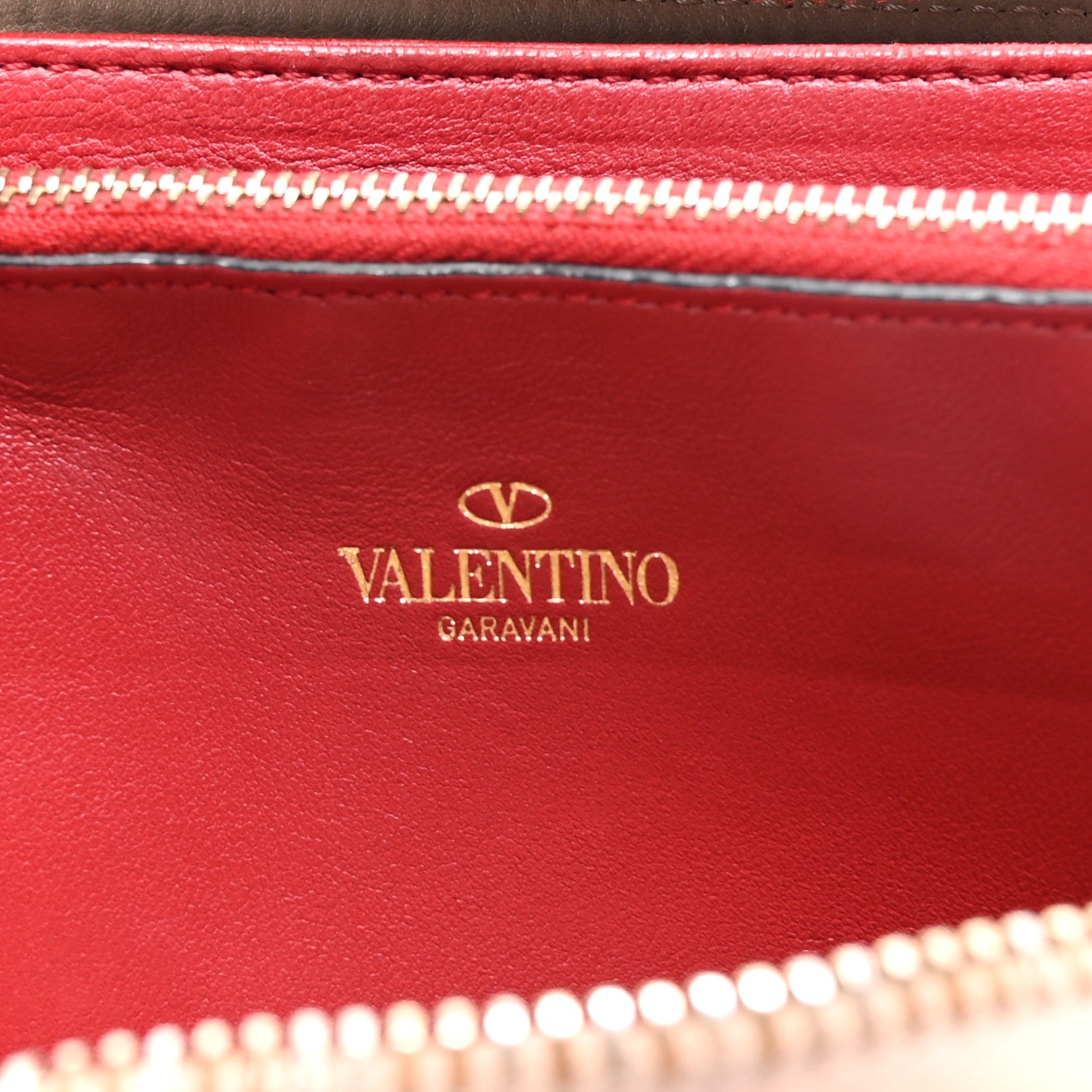 Valentino Garavani Nappa Rockstud Spike Zip Around Wallet Poudre 7 of 8