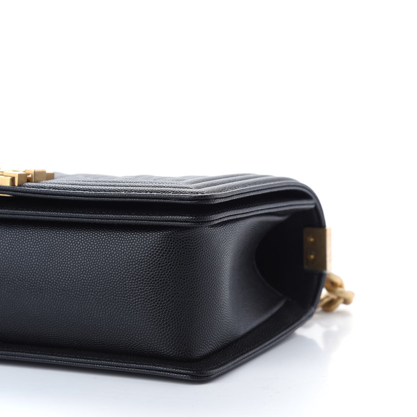 Caviar Quilted Medium Boy Flap Black