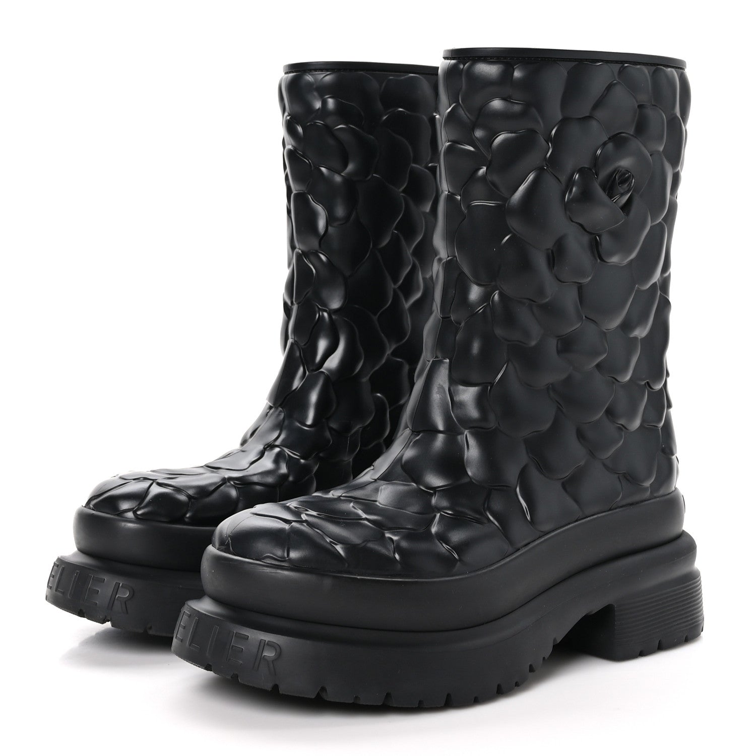Valentino Garavani Rubber Atelier 03 Rose Edition 30/50mm Short Rainboots 37 Black 3 of 10