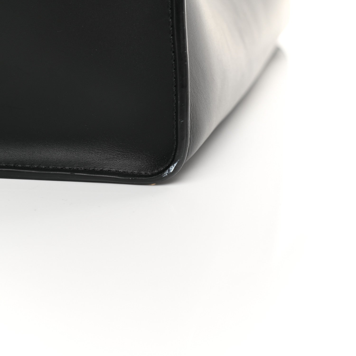 Fendi Vitello King Medium Fendi Way Tote Black 16 of 17