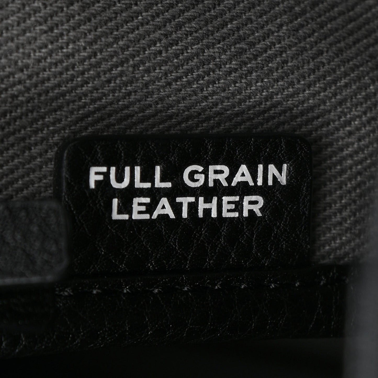 Grained Calfskin Medium The Tote Bag Black