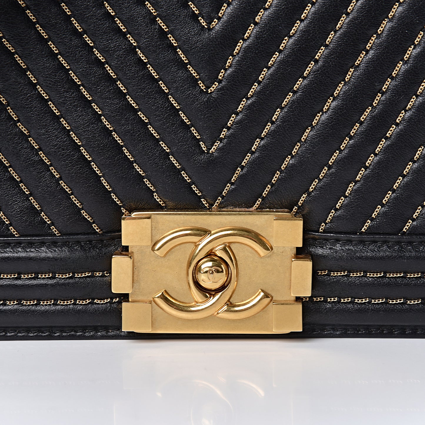 Calfskin Chevron Quilted Contrast Stitch Medium Boy Flap Black