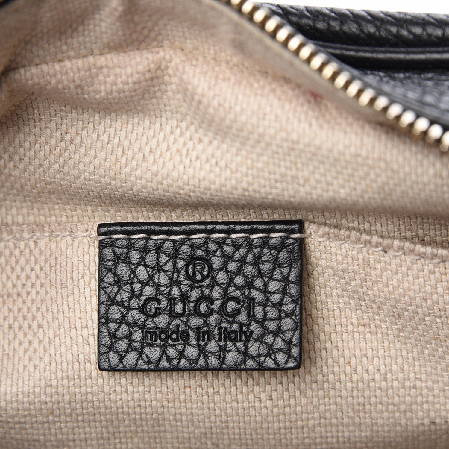 Gucci Pebbled Calfskin Small Soho Disco Bag Black 6 of 8