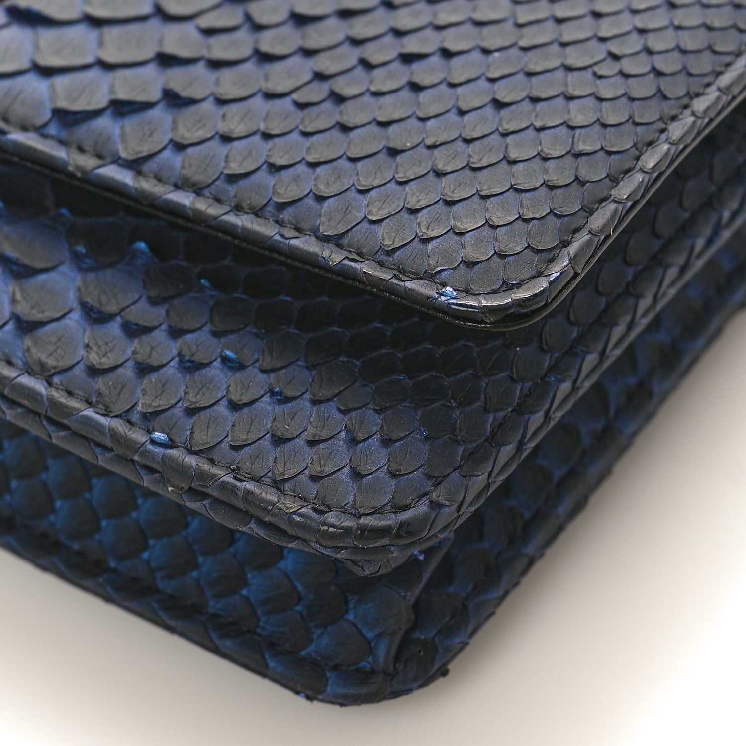 Chanel Snakeskin Wallet On Chain WOC Navy 9 of 12