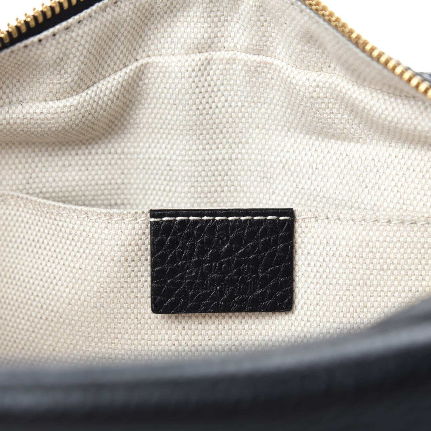 Gucci Pebbled Calfskin Small Soho Disco Bag Black 8 of 10