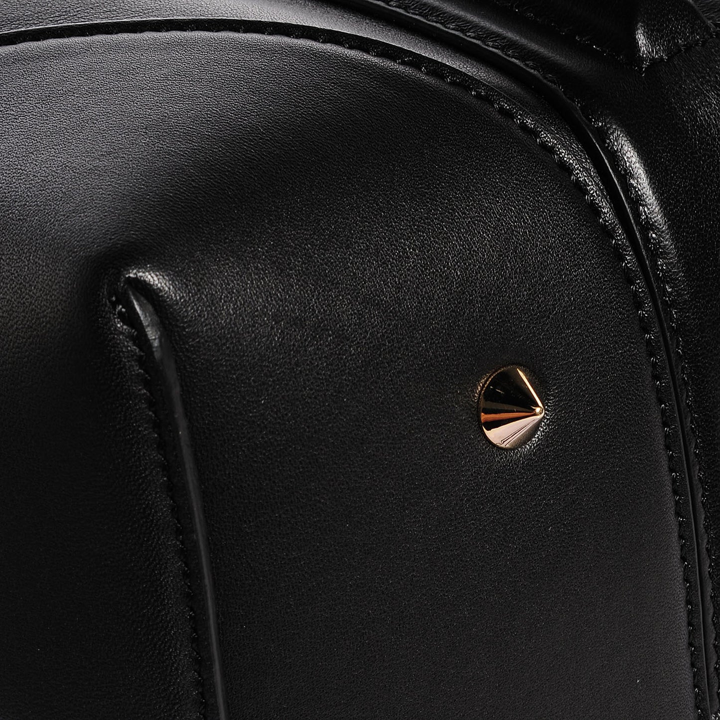 Calfskin Medium Lucrezia Black