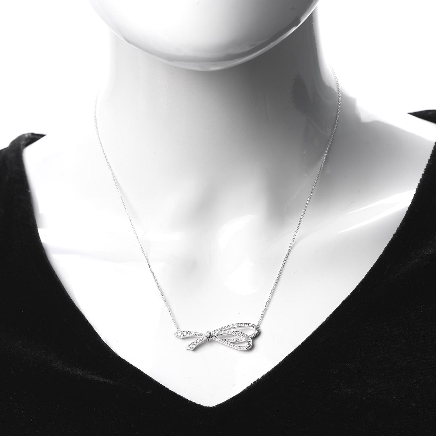 18K White Gold Diamond Bow Pave Pendant Necklace