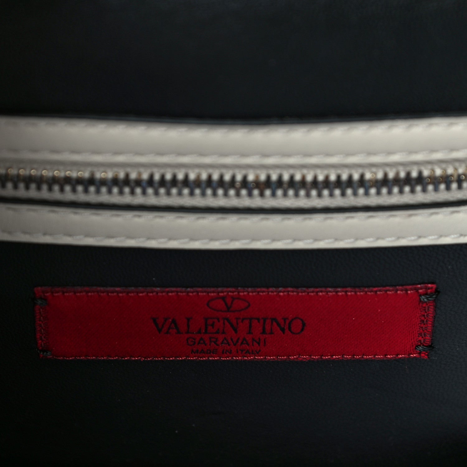 Valentino Garavani Vitello Small Glam Lock Rockstud Flap Black Light Ivory 5 of 17