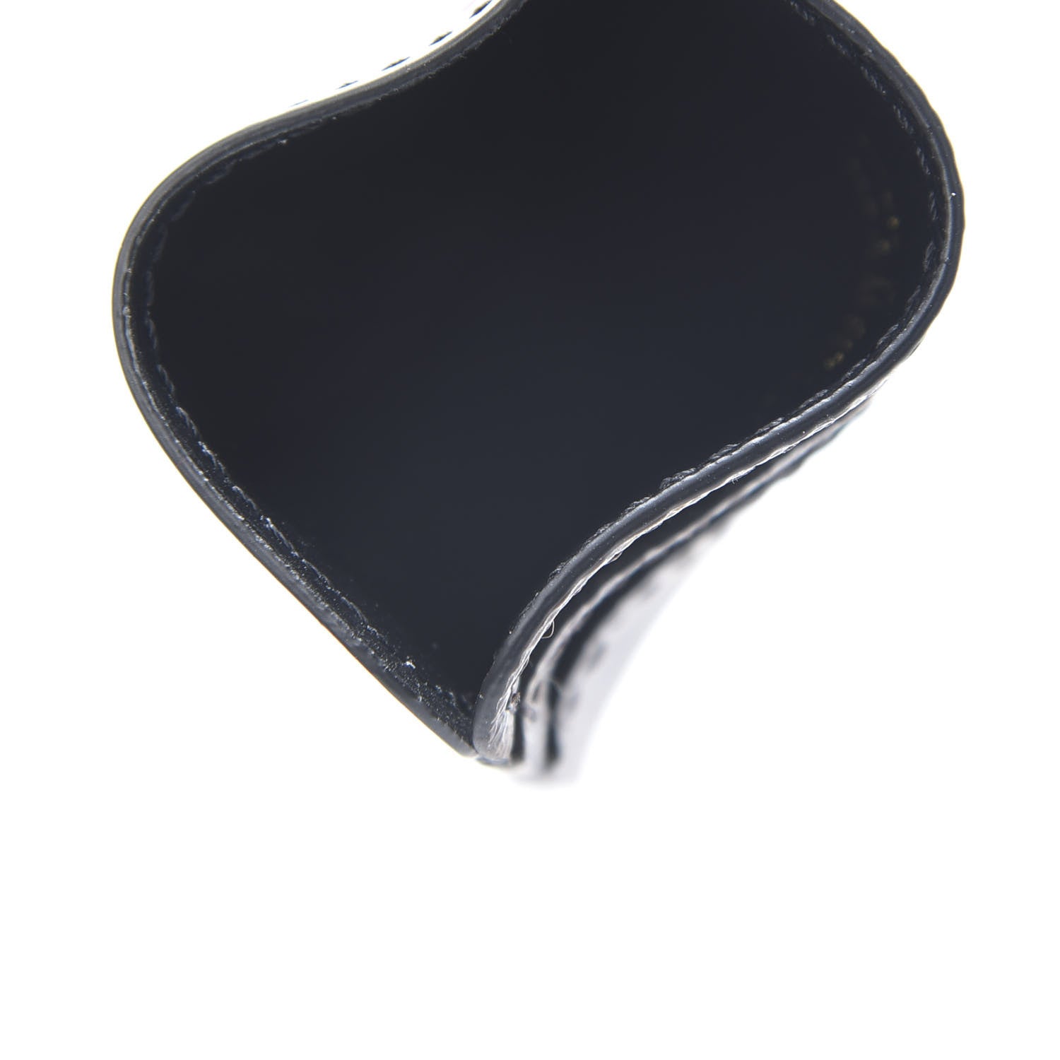 Louis Vuitton Epi Monogram Game On Card Holder 5 of 7