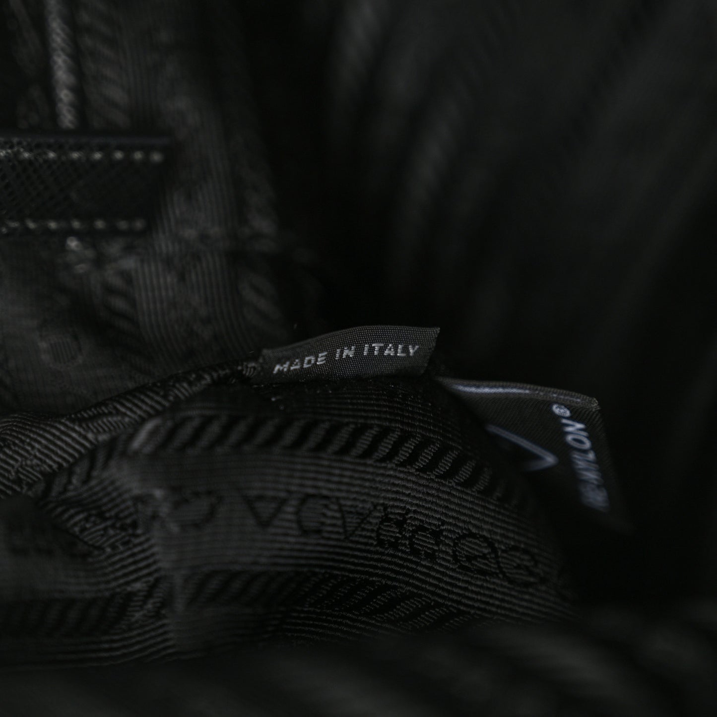 Re-Nylon Vela Saffiano Pocket Double Zip Messenger Bag Black