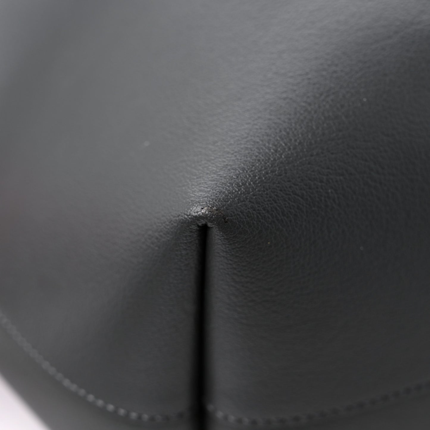 Calfskin Large Shopping Tote Pebble