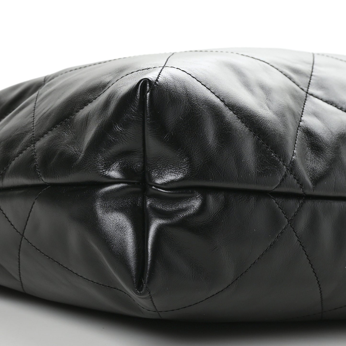 Shiny Calfskin Quilted Large Chanel 22 Black