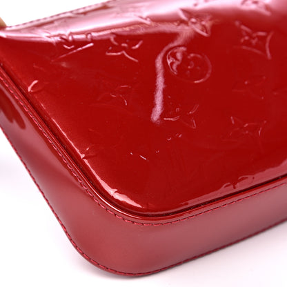 Louis Vuitton Vernis Pochette Accessories NM Pomme D'Amour 7 of 9