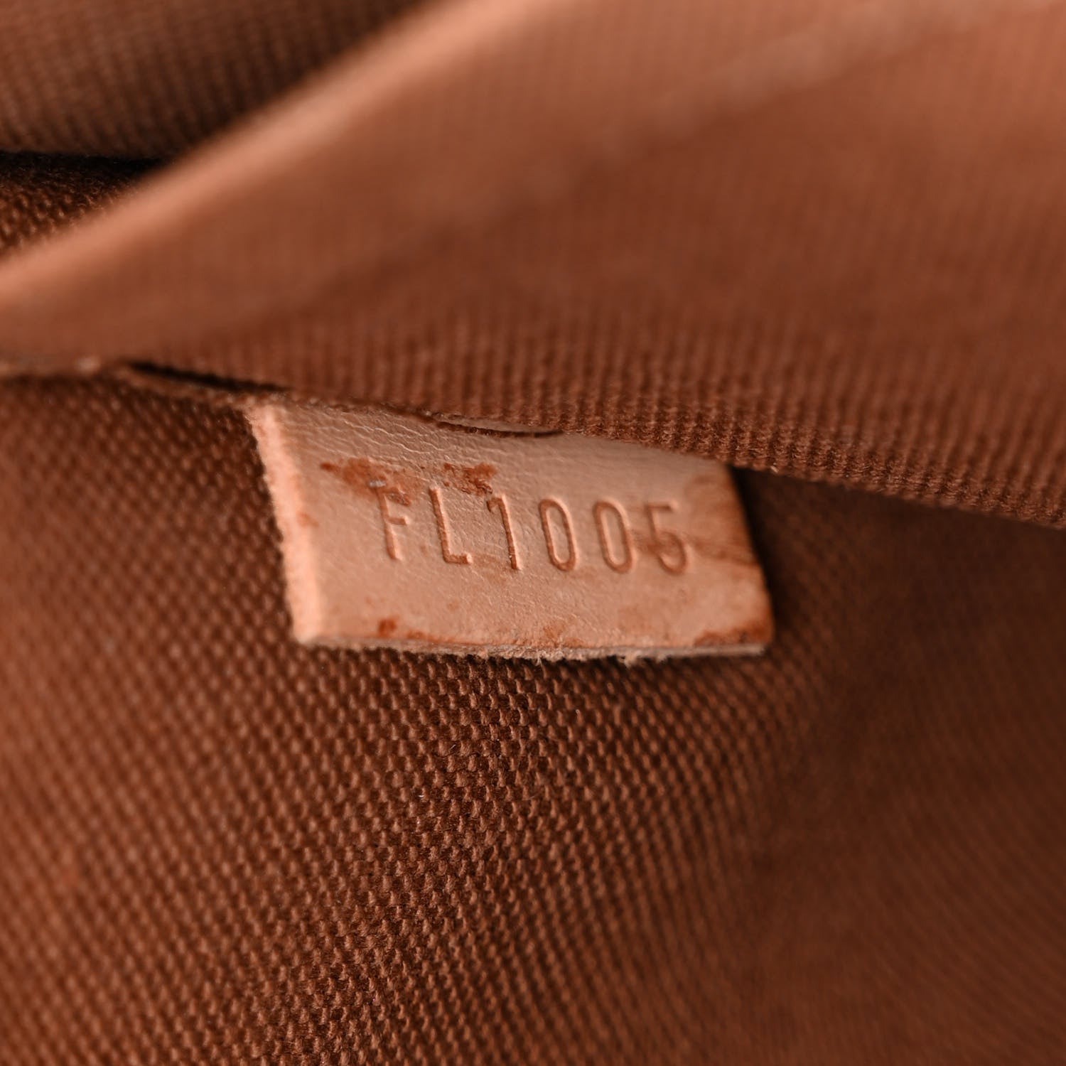 Louis Vuitton Monogram Popincourt Haut 6 of 13