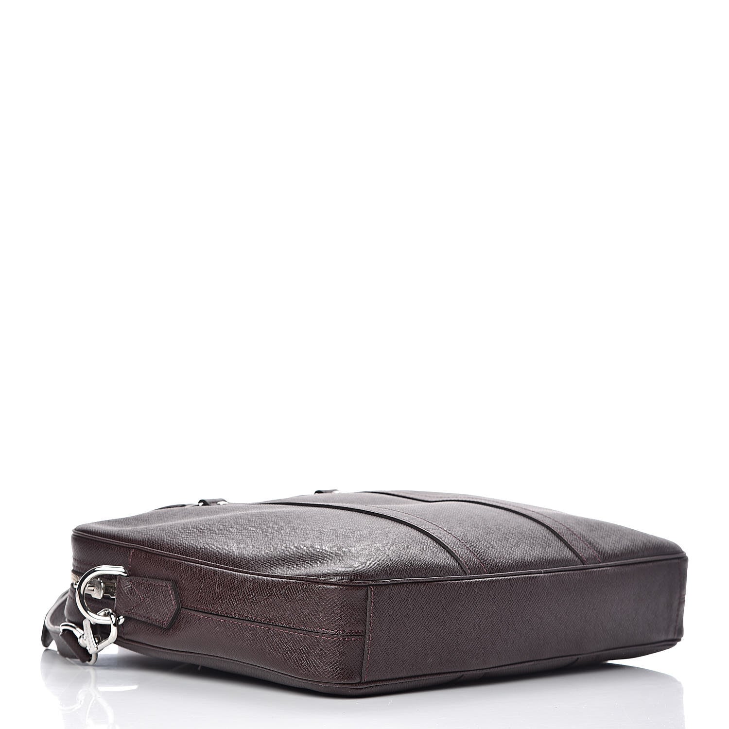 Louis Vuitton Taiga Porte Documents Voyage PM Acajou 4 of 11