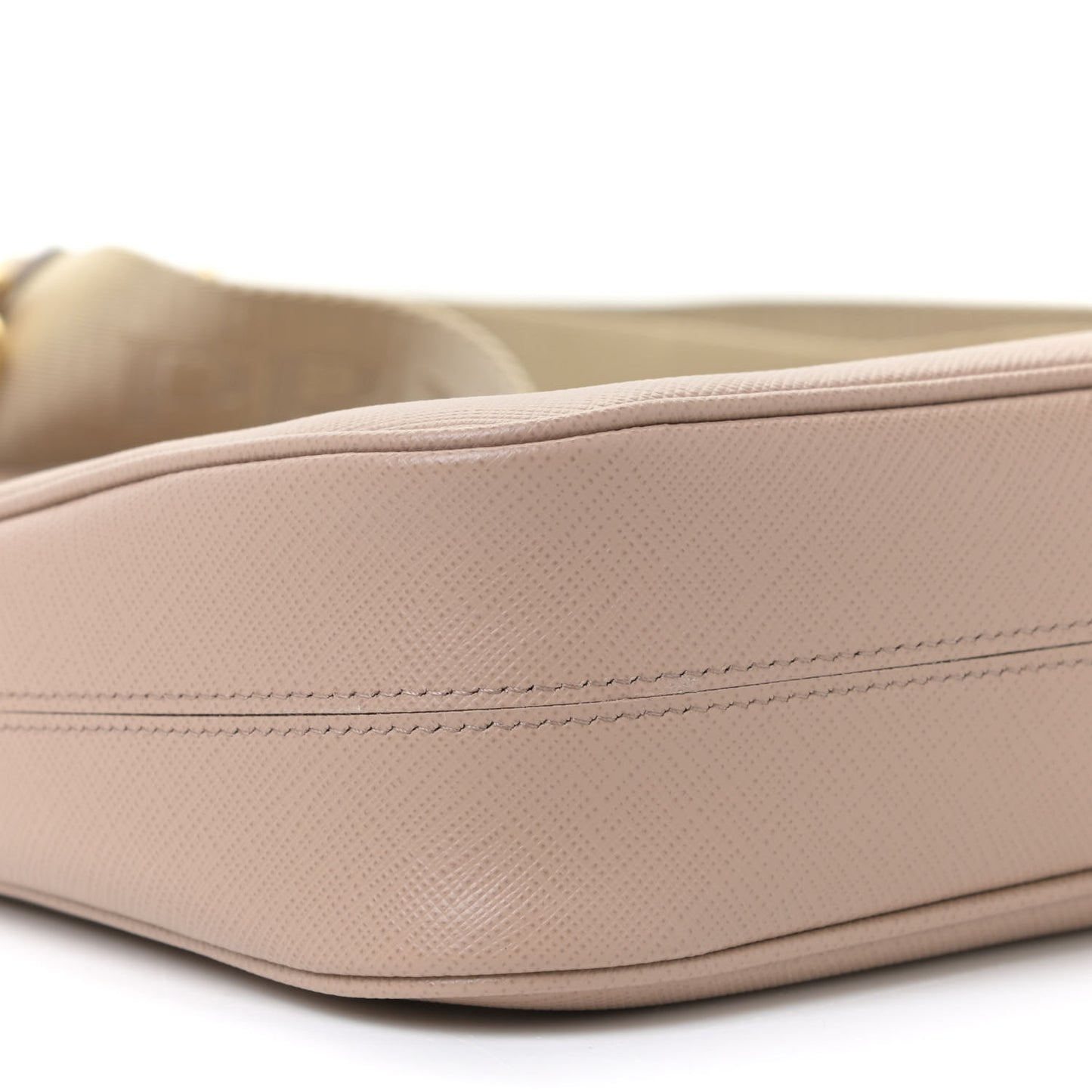 Saffiano Re-Edition 2005 Shoulder Bag Cammeo Beige