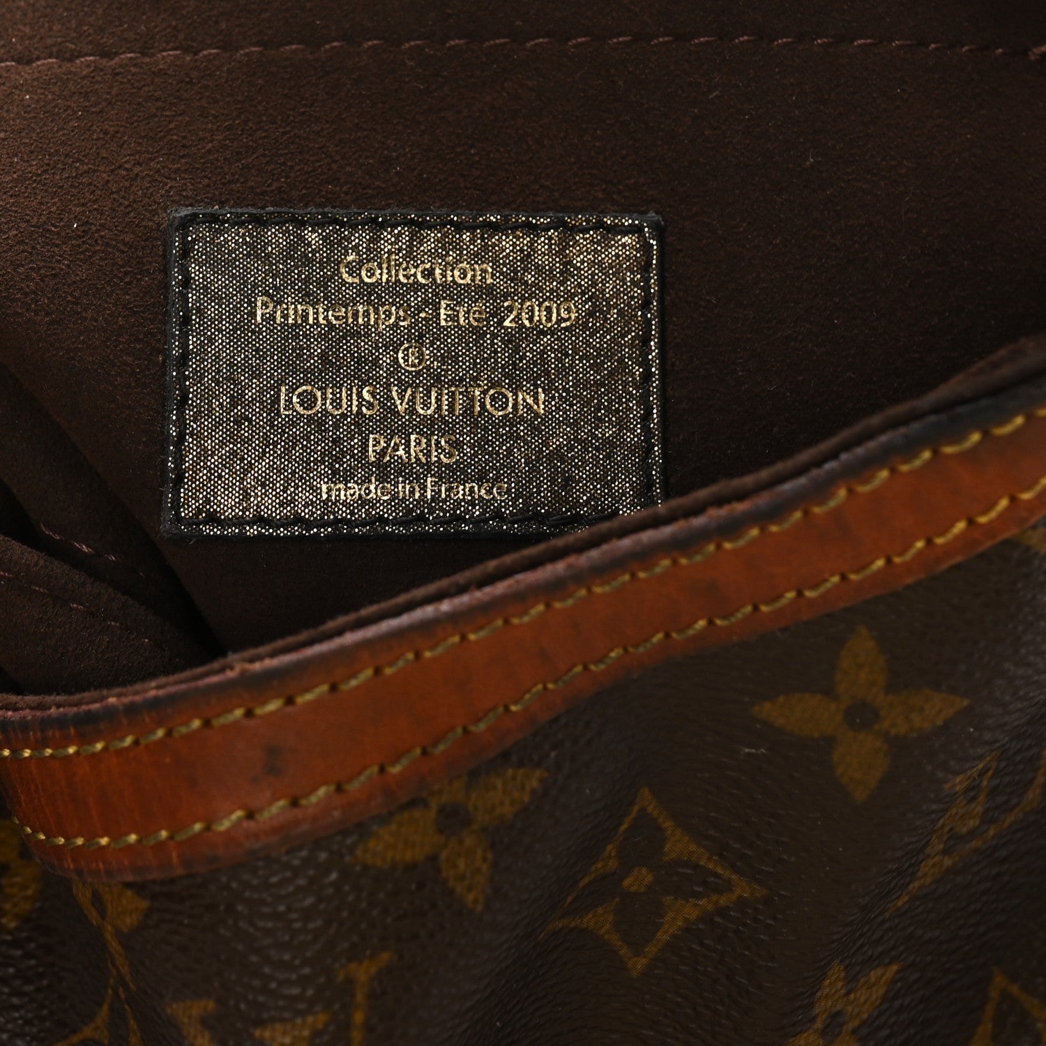 Louis Vuitton Monogram Kalahari PM 6 of 13