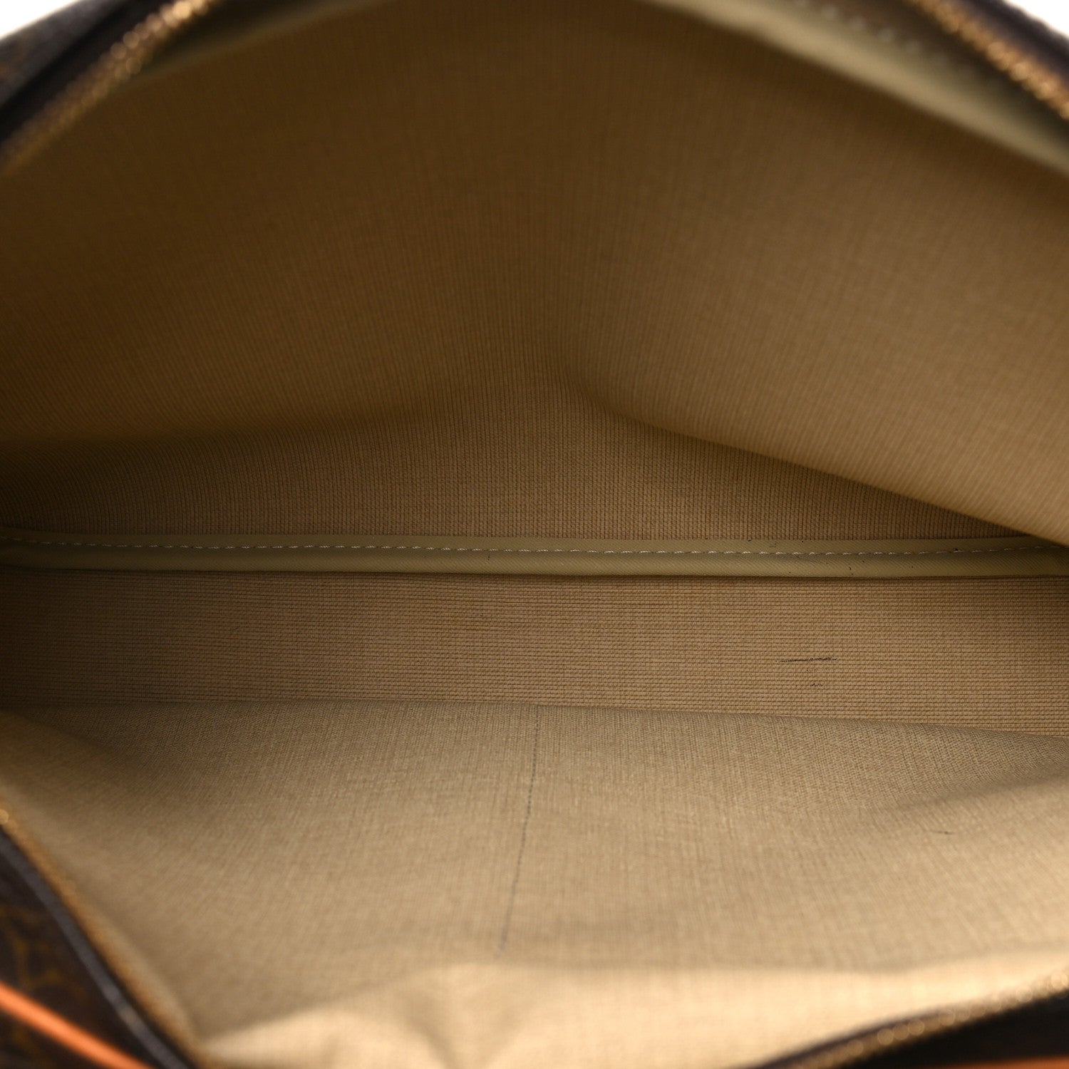 Louis Vuitton Monogram Reporter GM 6 of 10