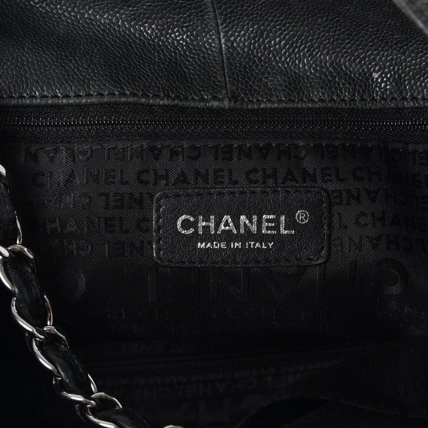 Distressed Caviar XL Coco Cabas Black