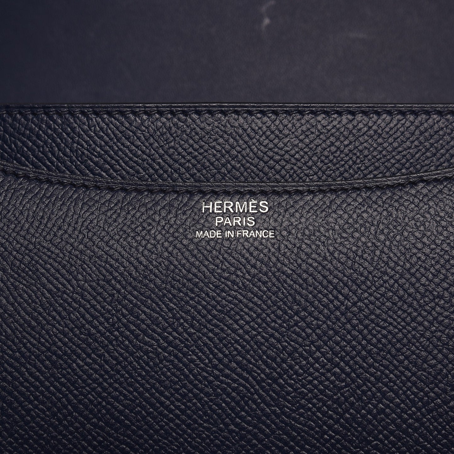 Epsom Constance 24 Bleu Saphir