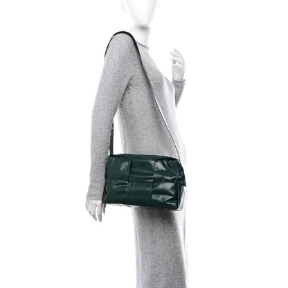 Bottega Veneta Paper Calfskin Maxi Intreccio Medium Arco Camera Bag Emerald Green 2 of 9