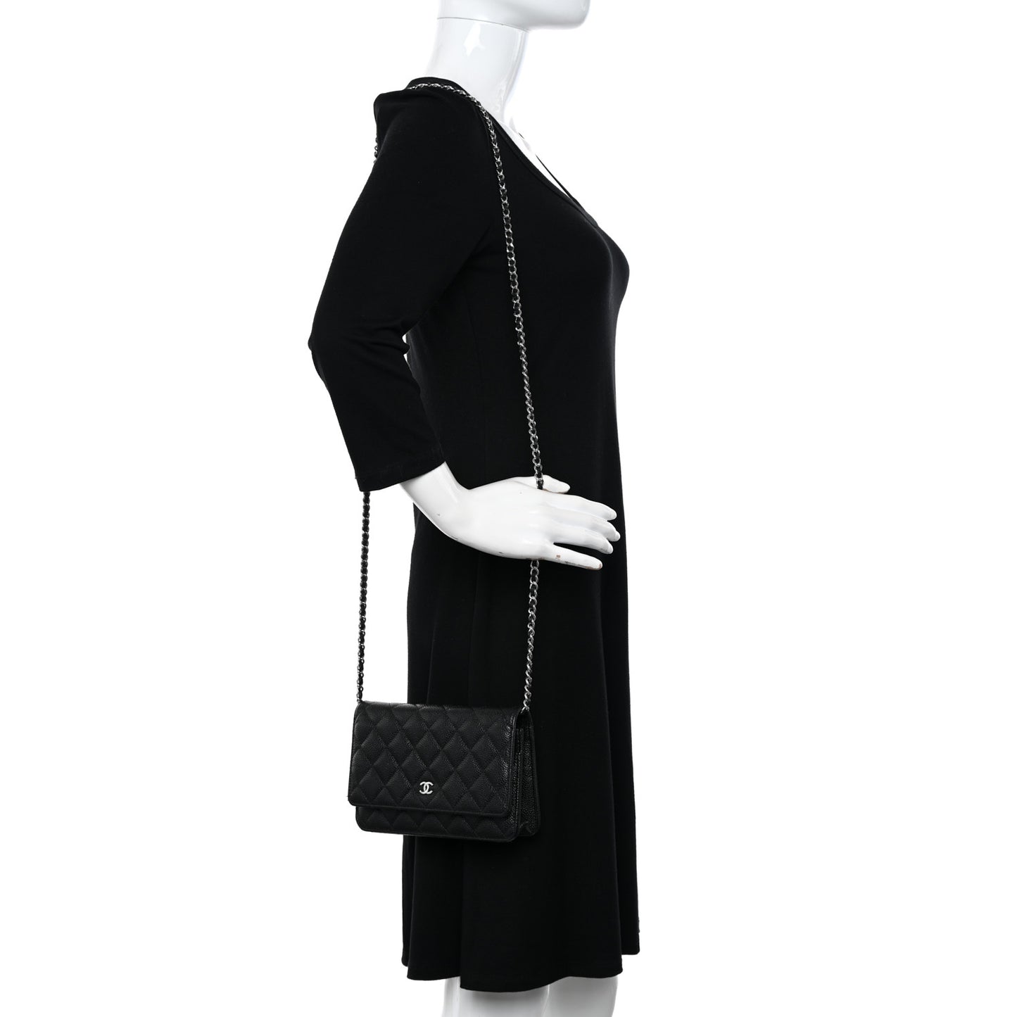 Caviar Quilted Wallet on Chain WOC Black