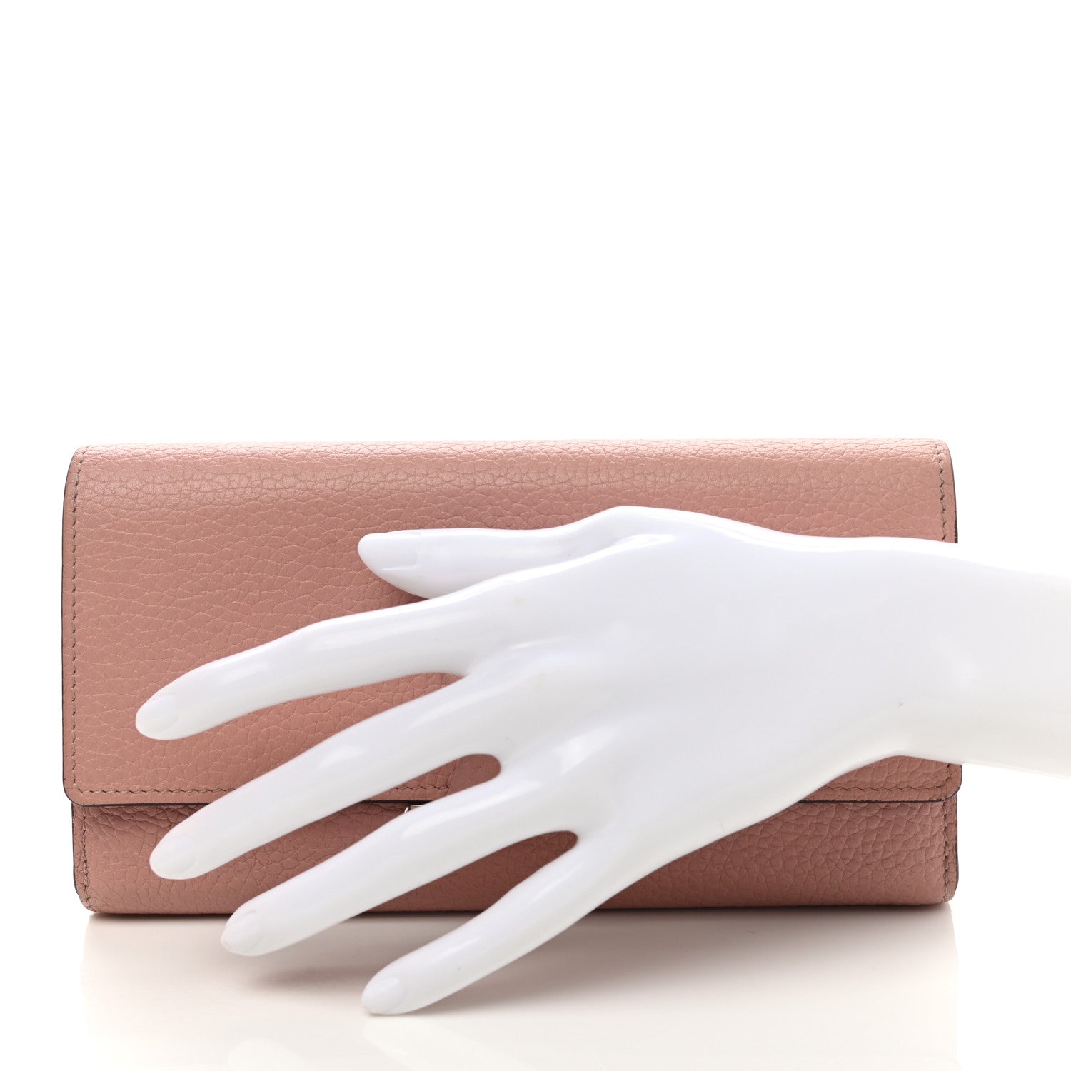 Louis Vuitton Taurillon Capucines Wallet Magnolia 2 of 8