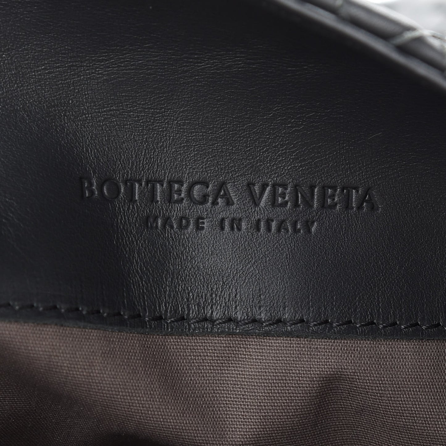 Nappa Intrecciato Messenger Bag Ferro Gray