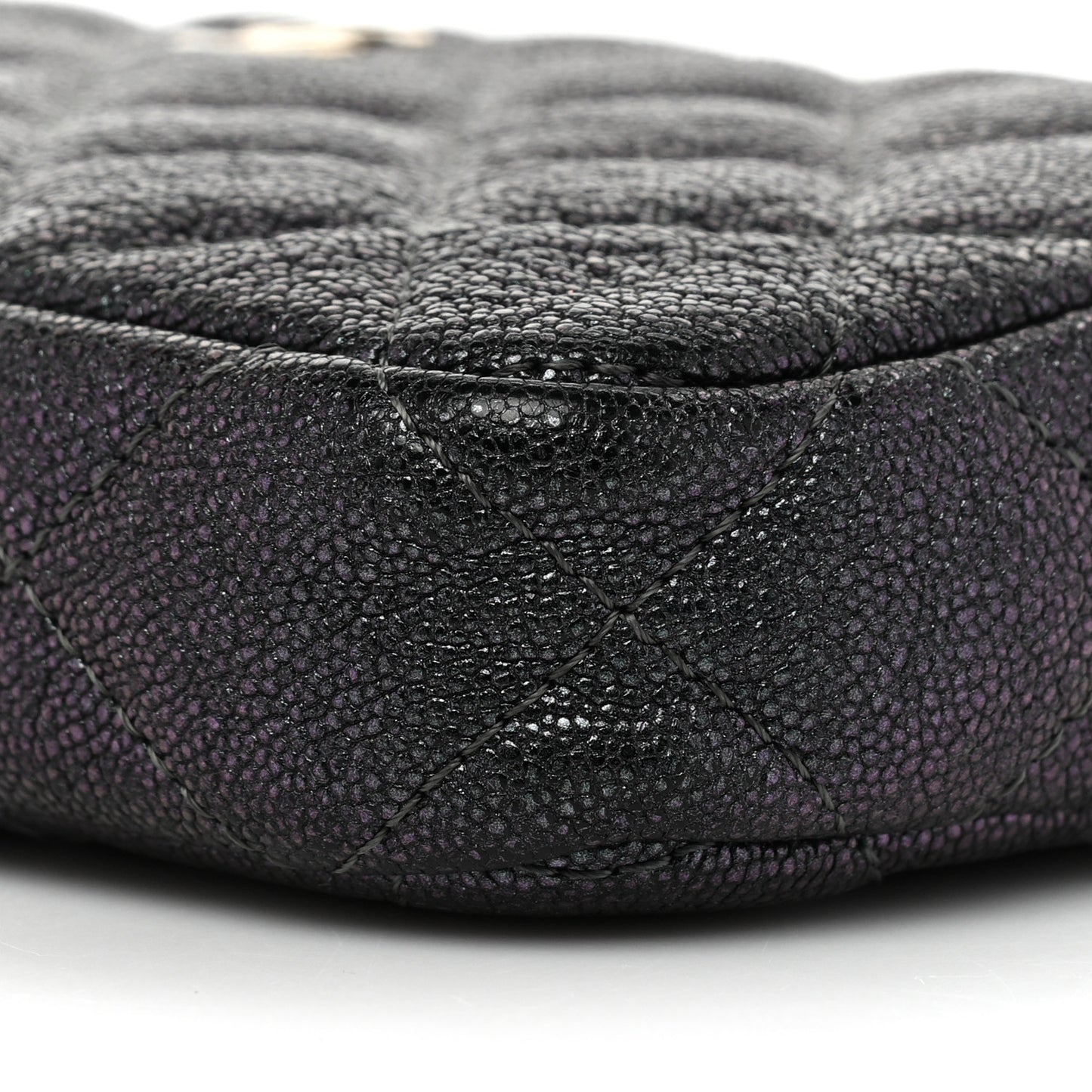 Iridescent Caviar Quilted Small Clutch With Chain Black