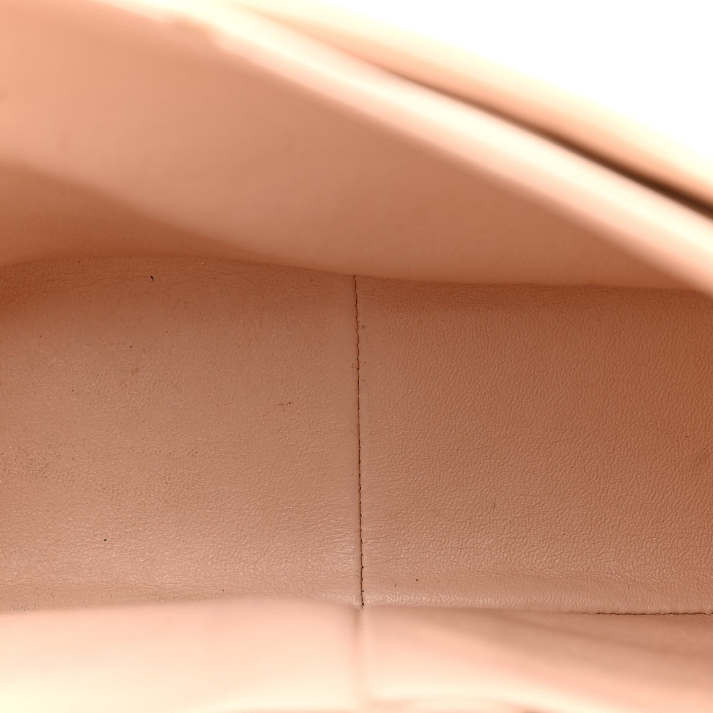 Caviar Quilted Jumbo Double Flap Light Pink