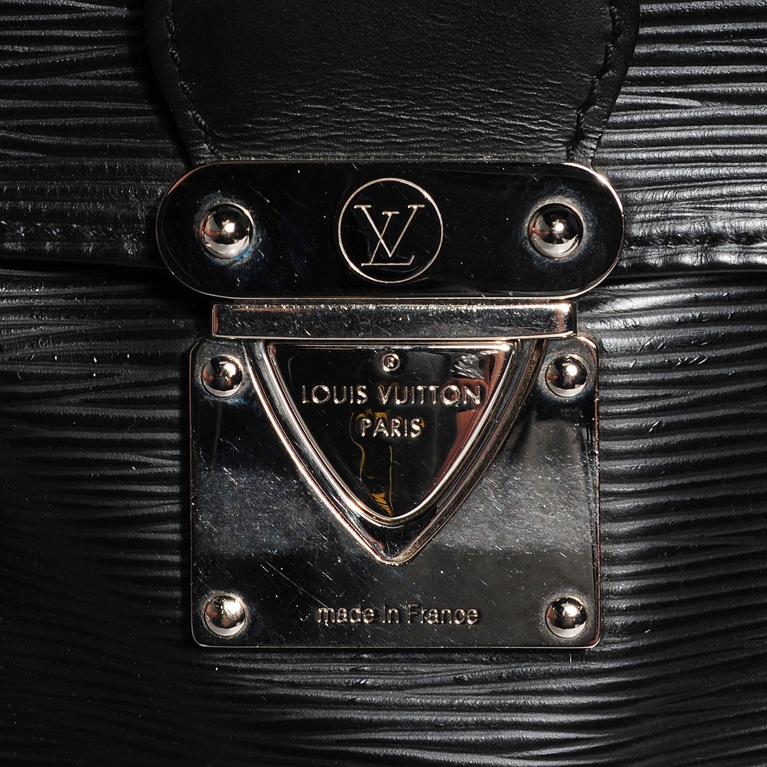 Louis Vuitton Epi Segur MM Black 6 of 8