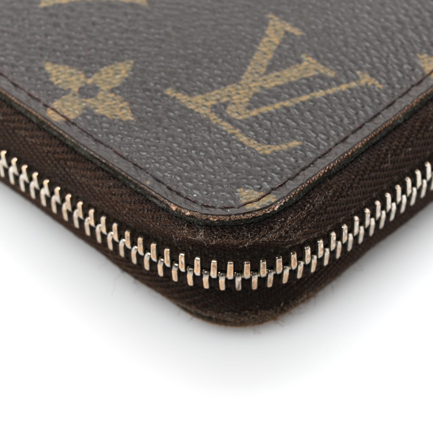 Louis Vuitton Monogram Zippy Wallet 12 of 14
