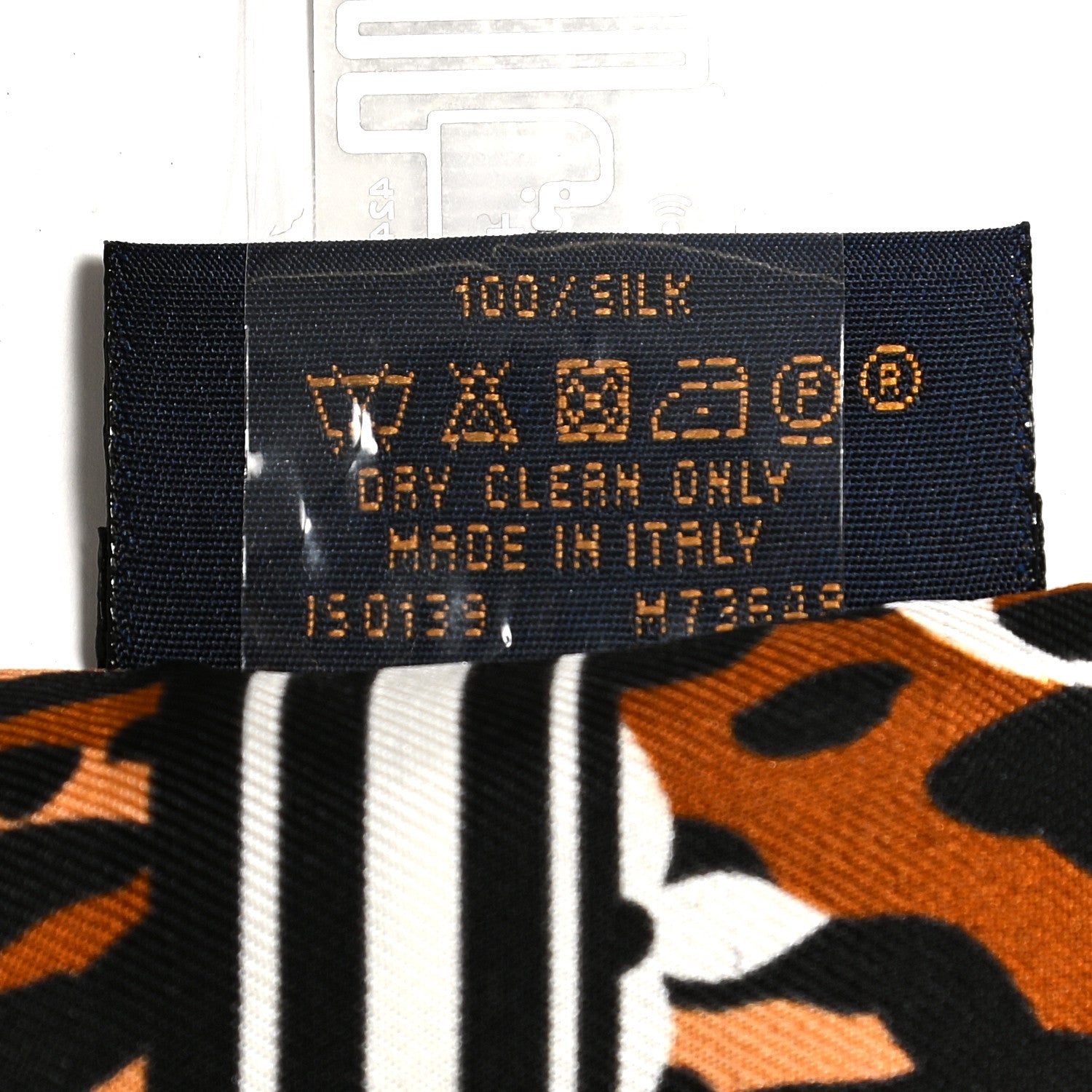 Louis Vuitton Silk Monogram Giant Jungle Bandeau Black 4 of 4