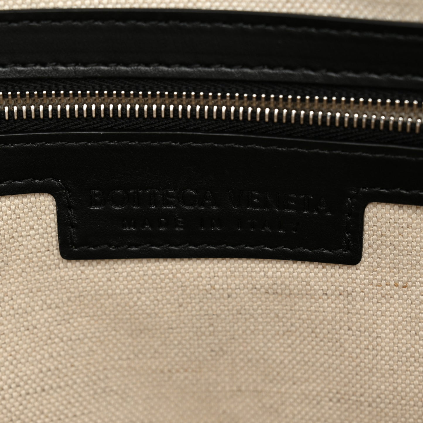 Calfskin Intrecciato Zipped Tote Black