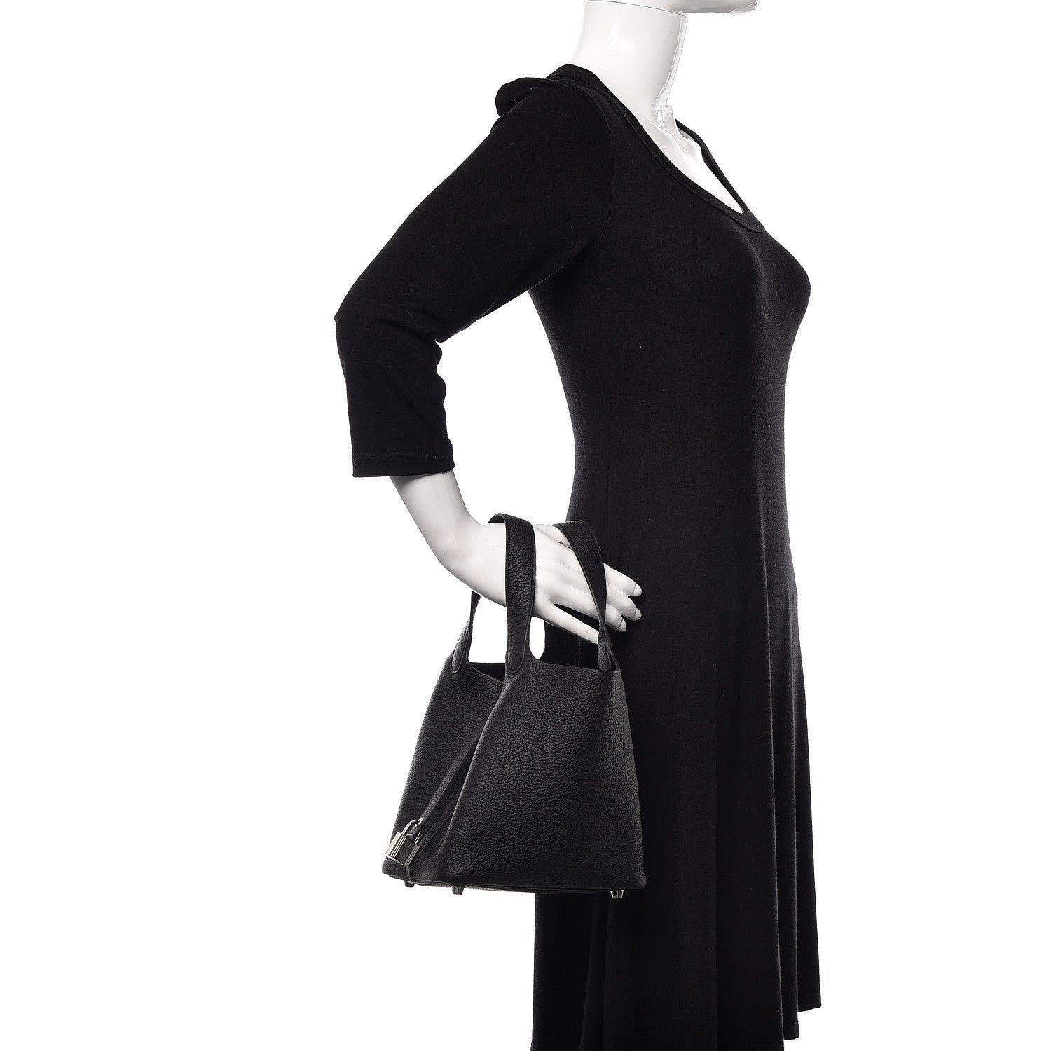 Hermes Taurillon Clemence Picotin Lock 18 PM Black 2 of 10