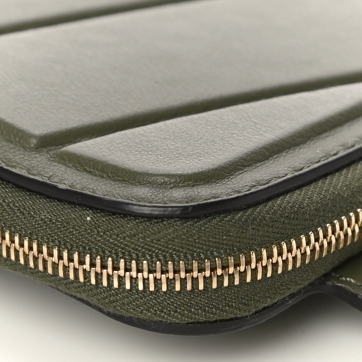 Vitello Grace Matte Cell Pocket Bag Strap Equatore