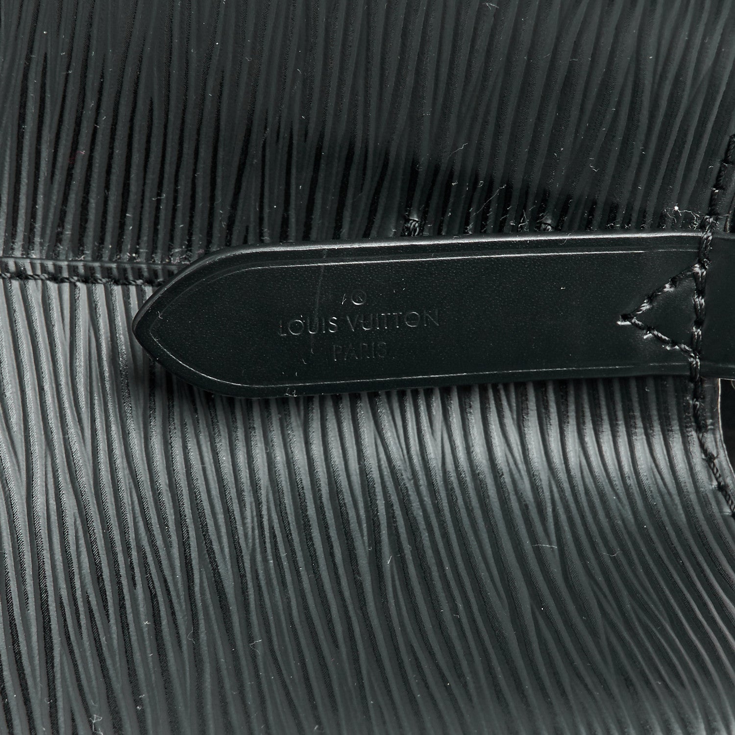 Louis Vuitton Epi Neonoe Black 7 of 10