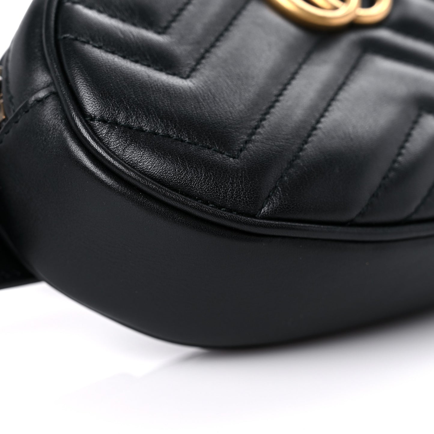 Calfskin Matelasse GG Marmont Belt Bag 85 34 Black