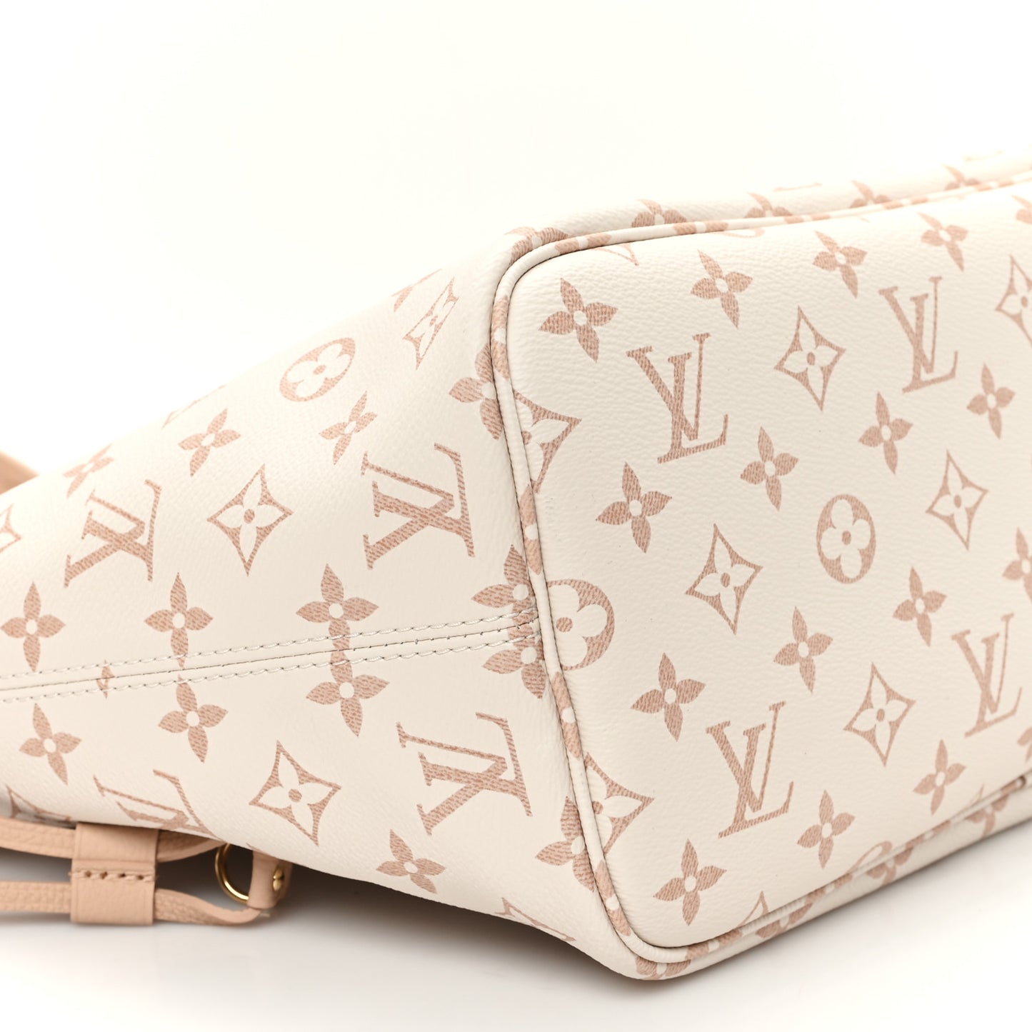 Monogram Inside Out Reversible Neverfull MM Dune Hazelnut