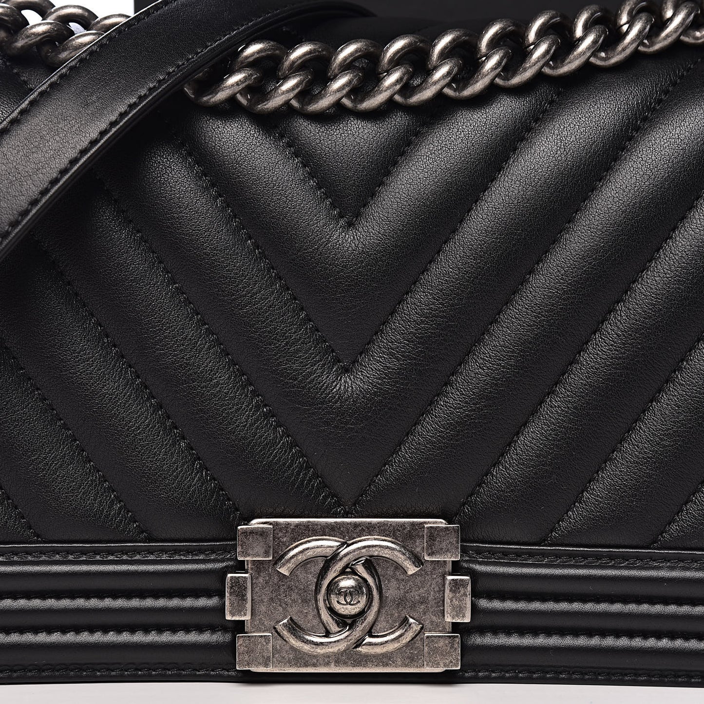 Calfskin Chevron Medium Boy Flap Black