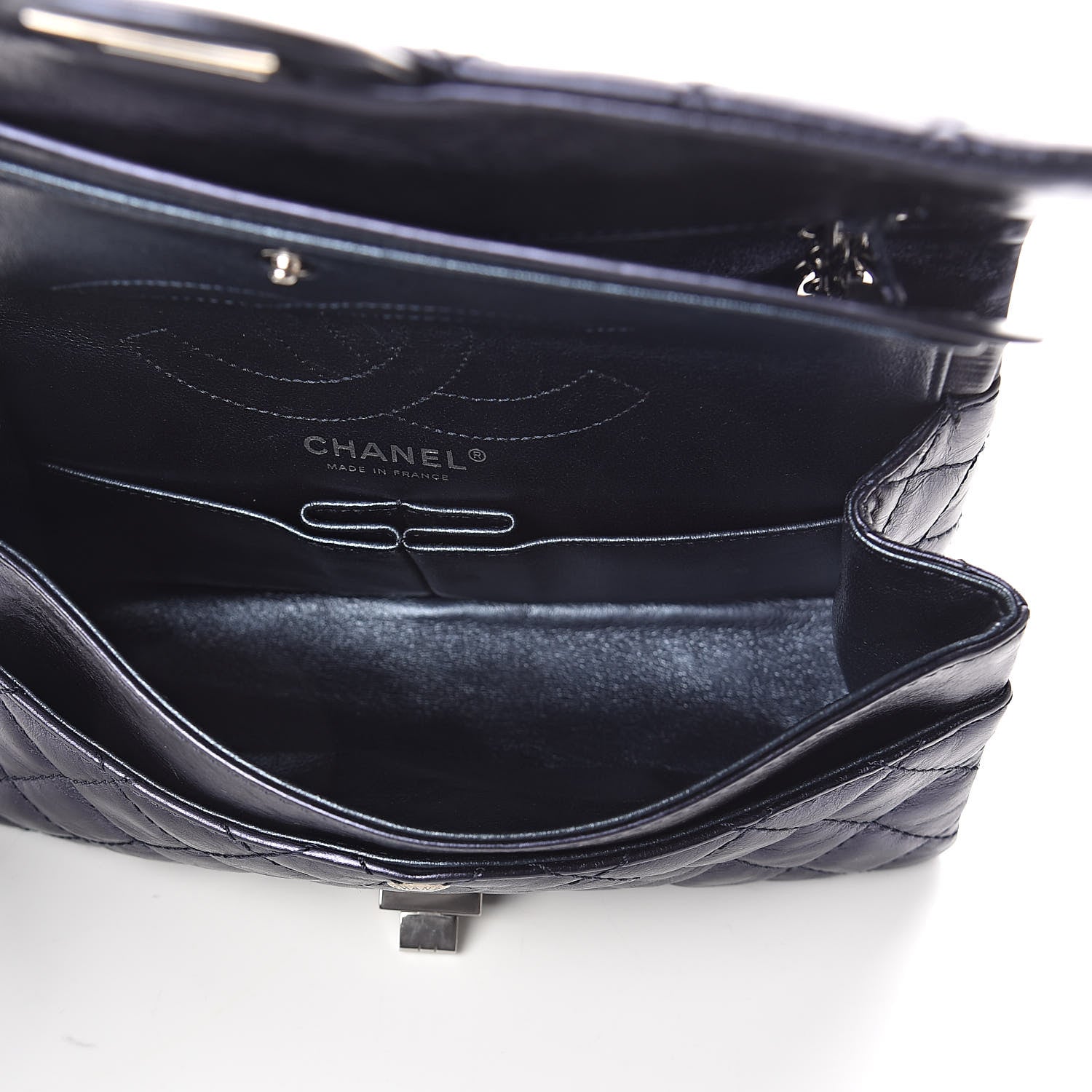 Chanel Metallic Aged Calfskin 2.55 Reissue 225 Flap Dark Navy Blue 5 of 10