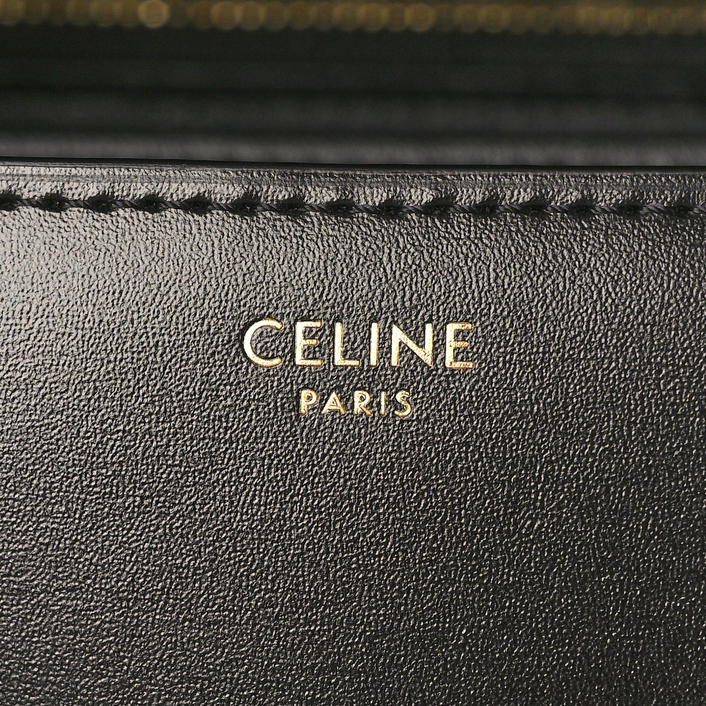Box Calfskin Medium Classic Box Flap Bag Black