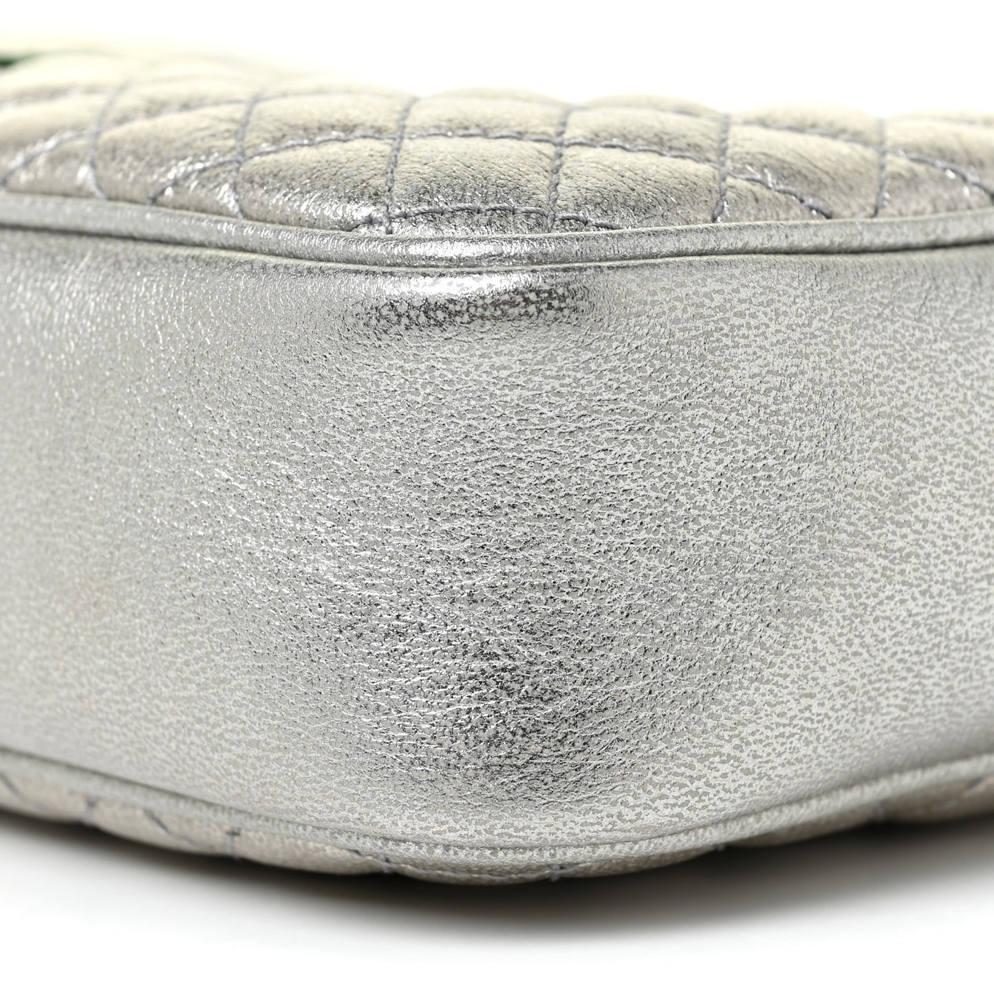 Laminated Nappa Web Trapuntata Small GG Shoulder Bag Argento