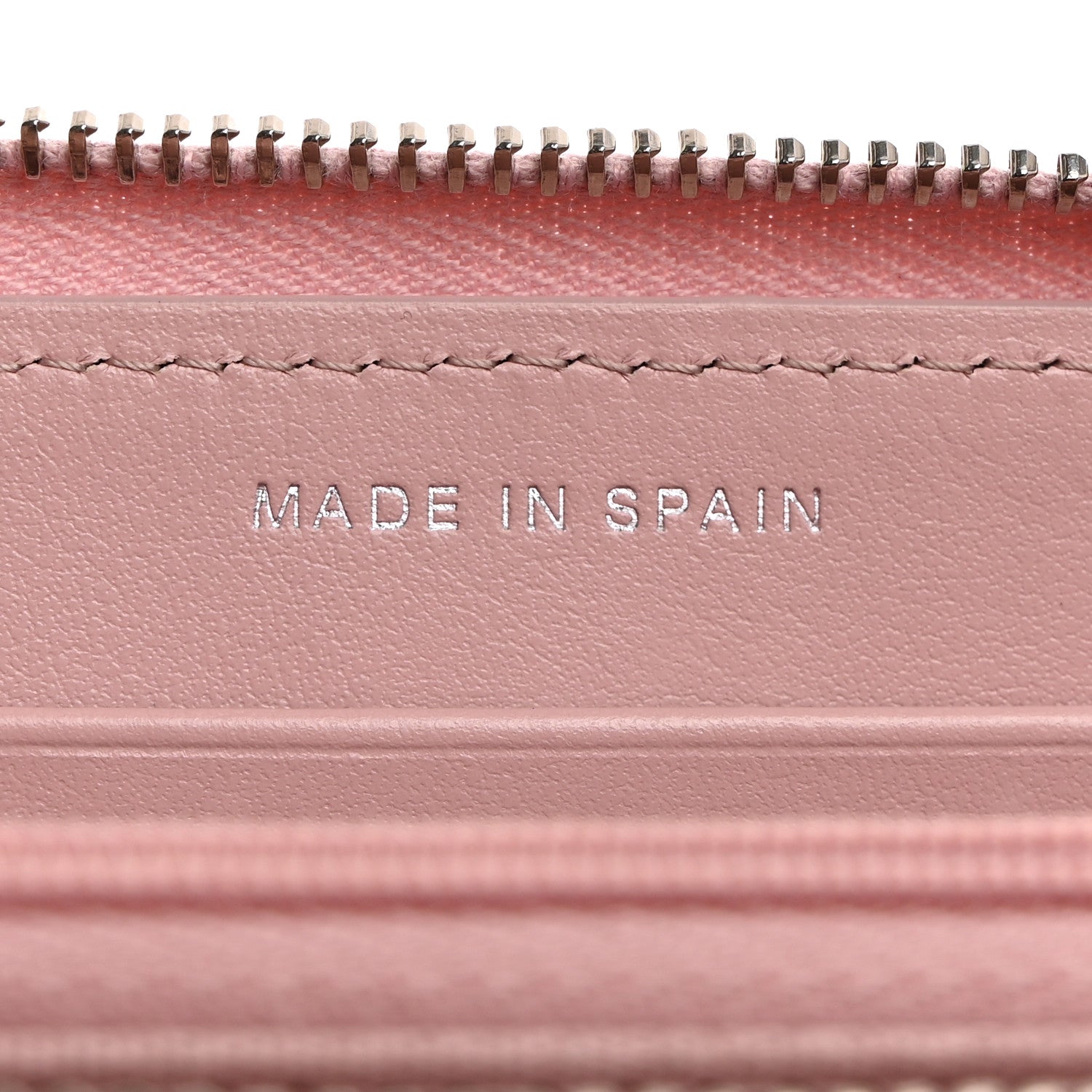 Chanel Caviar Quilted Medium Zip Around Wallet Light Pink 7 of 9