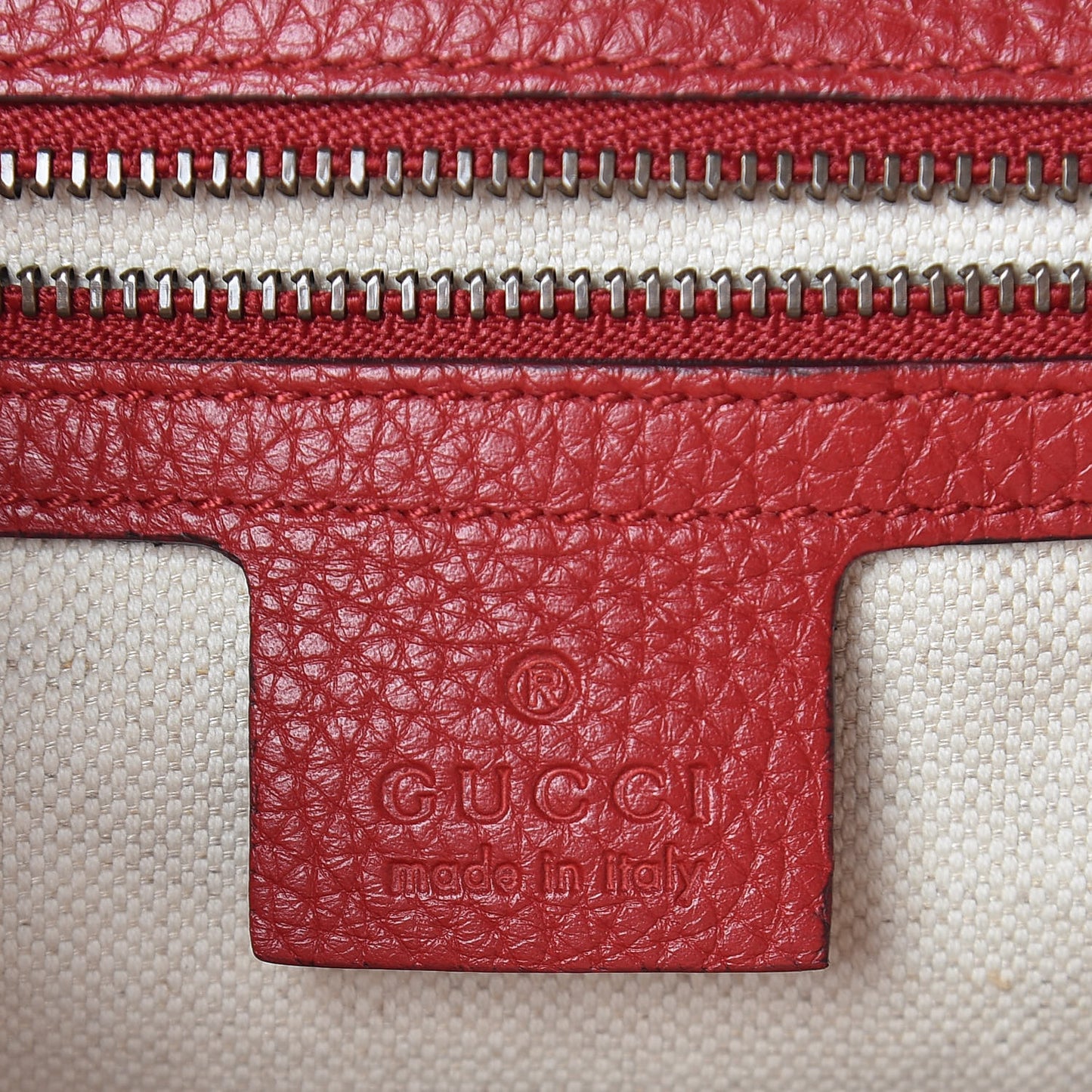 Calfskin Small GG Marmont Top Handle Bag Vulcanic Red
