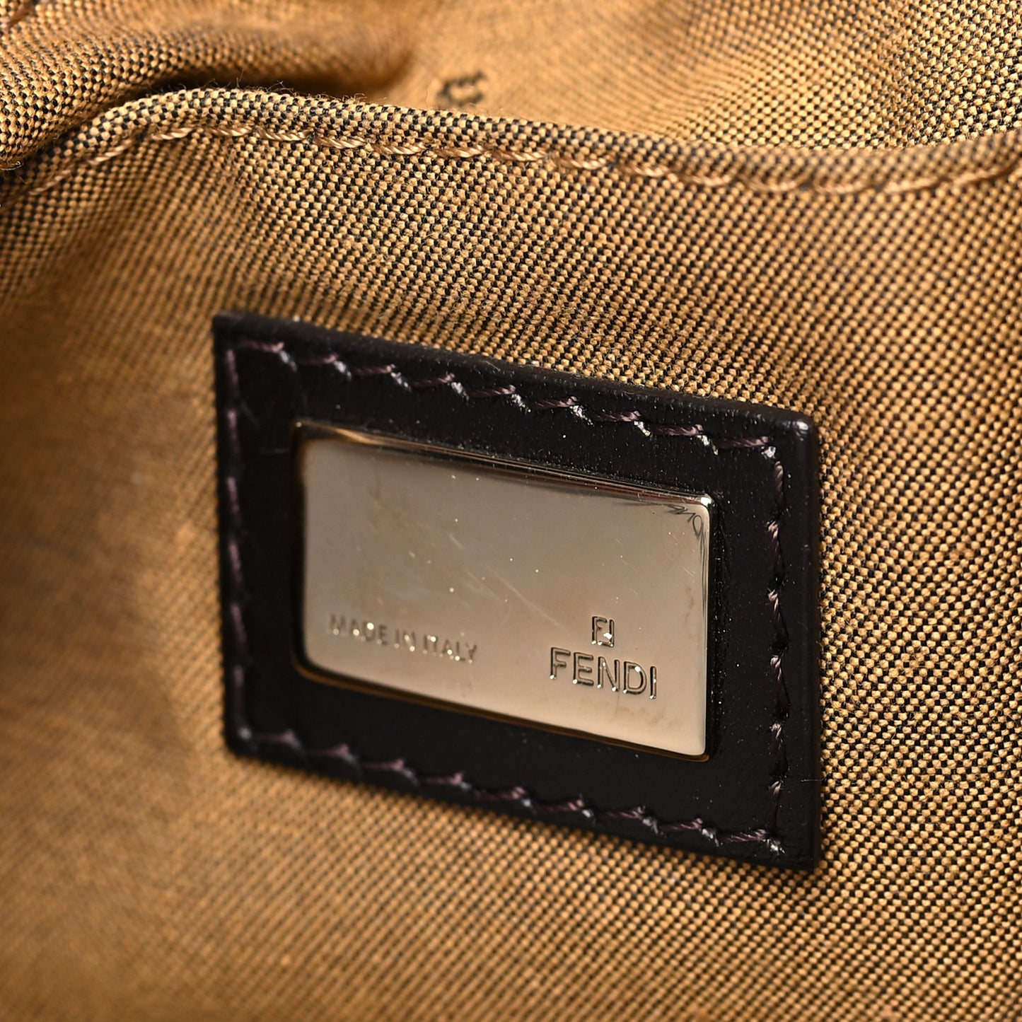 Zucca Small Chef Shoulder Bag Tobacco