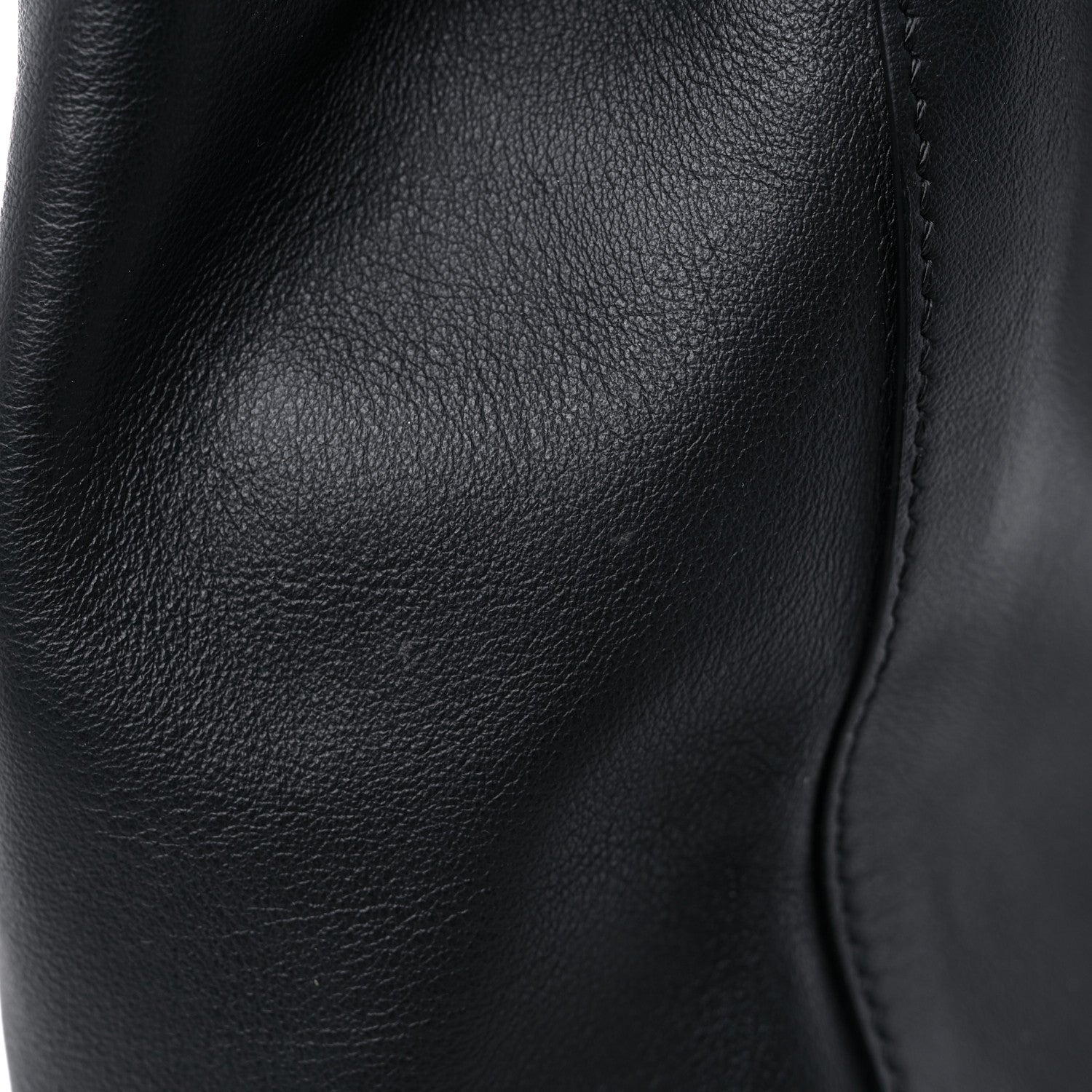 Fendi Vitello Grace King Karligraphy Chain Bucket Bag Black Bisquit 14 of 16