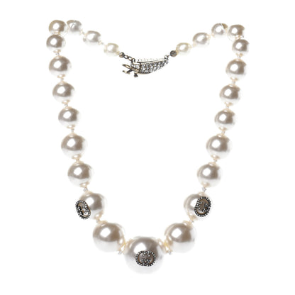 Gucci Crystal Pearl Strawberry Necklace Gold 3 of 4